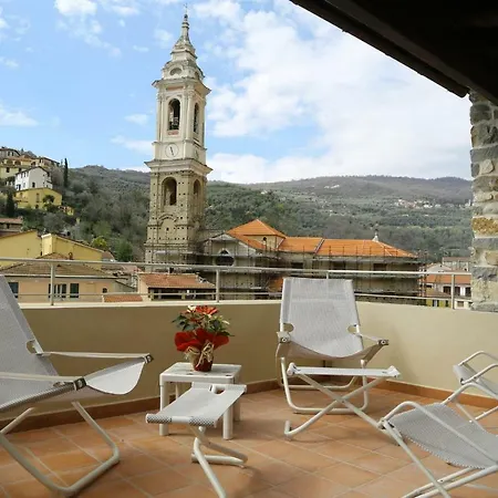 Casa Francesca Torre Saracena