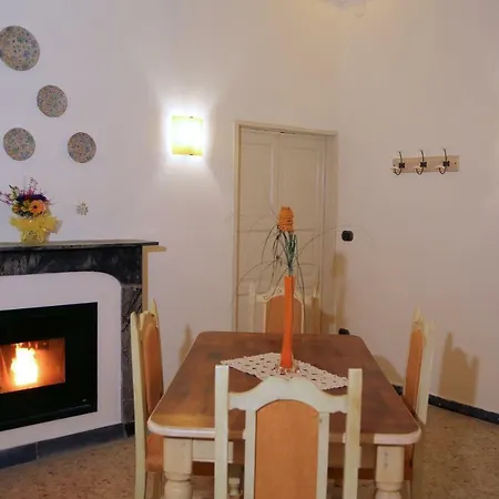 Casa Francesca Torre Saracena Apartment